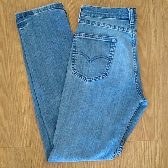 Levi's Men's Denim Jeans 32x34 Regular Wash - Picture 3 of 7